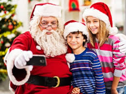 selfies-with-Santa.jpg